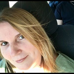 Meet your Posher, Tina